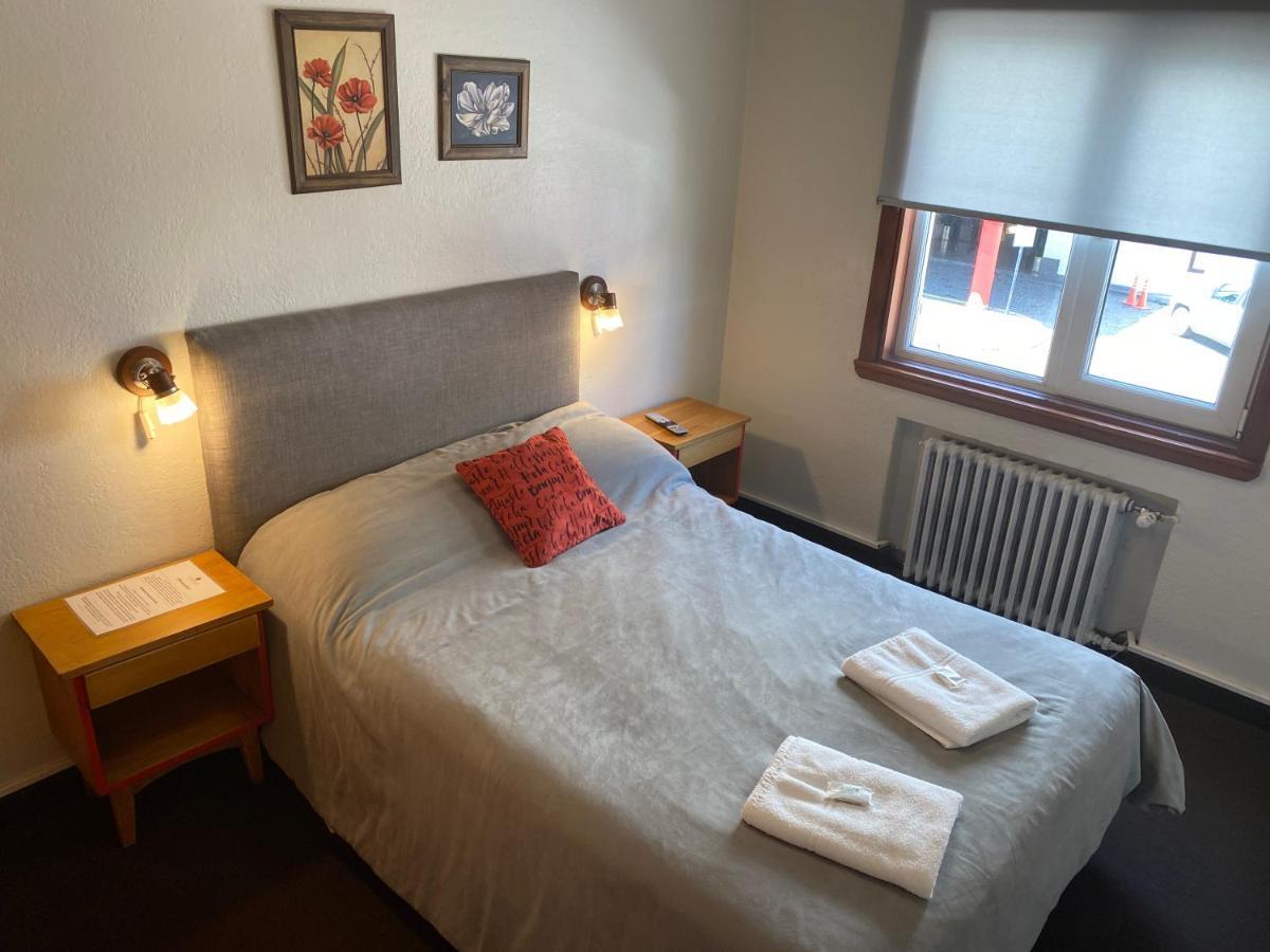 Hostel Los Troncos Bariloche Zewnętrze zdjęcie